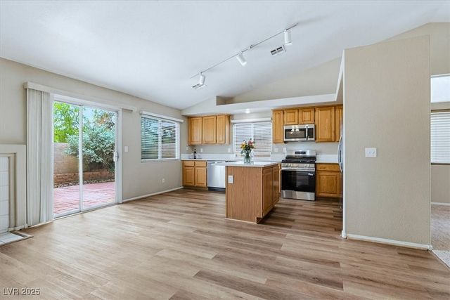 1805 Candle Bright Drive, Henderson, NV 89074