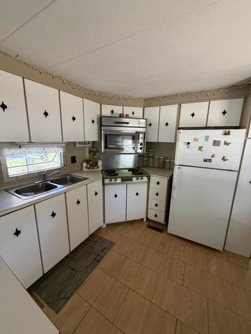 1106 NE 31st Terrace, Okeechobee, FL 34972