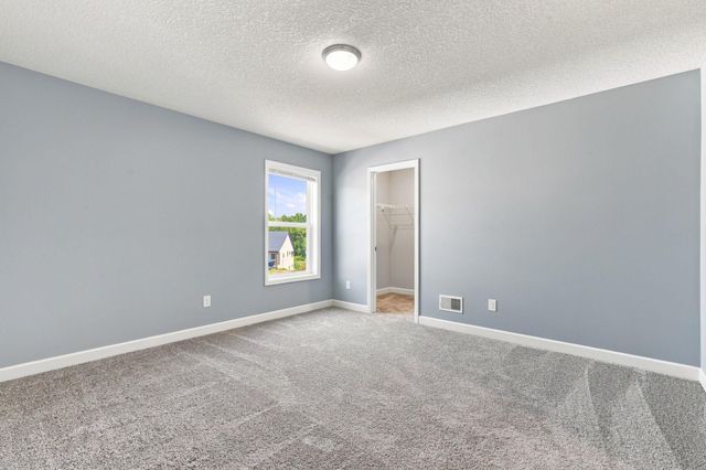 1497 Summit Court, Stillwater, MN 55082