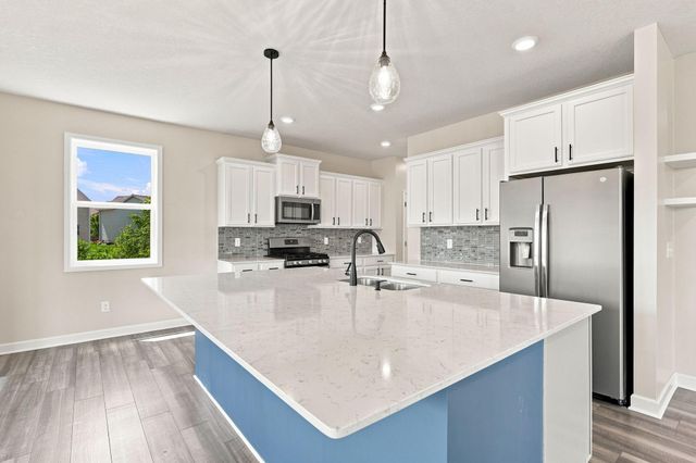 1497 Summit Court, Stillwater, MN 55082