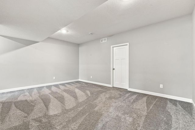 1497 Summit Court, Stillwater, MN 55082