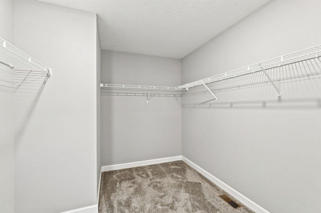 1497 Summit Court, Stillwater, MN 55082