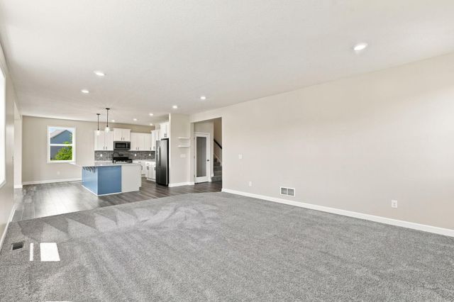 1497 Summit Court, Stillwater, MN 55082