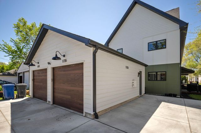 1733 3rd Street NE, Minneapolis, MN 55408