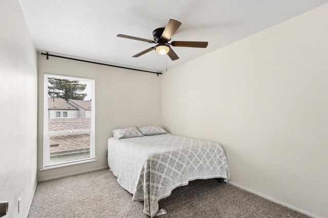 428 Safflower Pl, West Sacramento, CA 95691