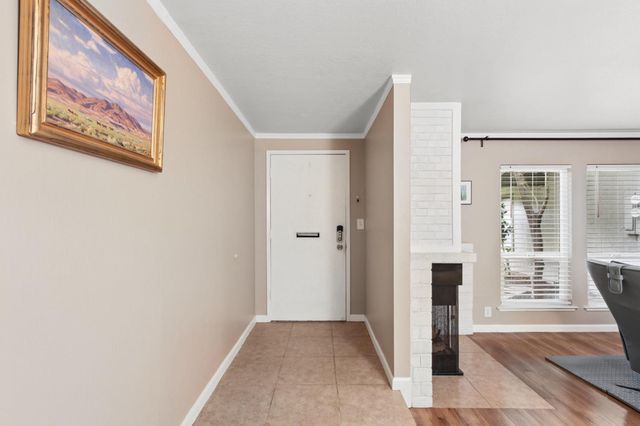 428 Safflower Pl, West Sacramento, CA 95691