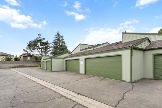 428 Safflower Pl, West Sacramento, CA 95691