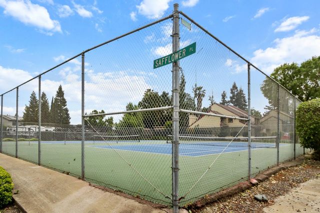 428 Safflower Pl, West Sacramento, CA 95691