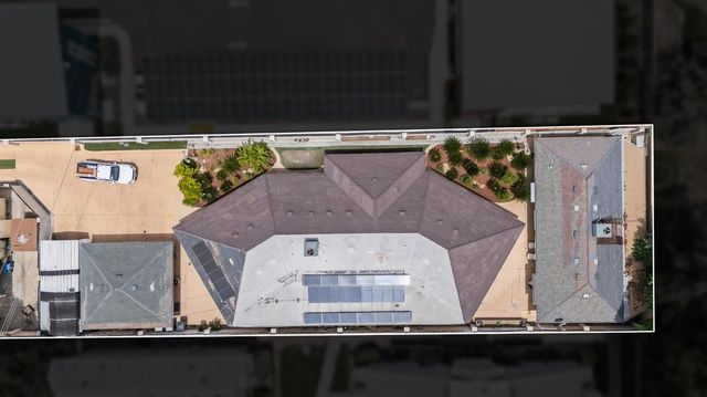 4924 N Arthur Avenue, Fresno, CA 93705