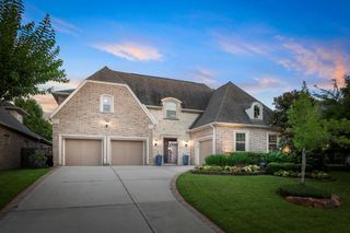 119 W Cresta Bend Place, Spring, TX 77389
