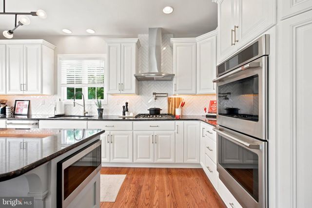 322 WAYNEBROOK DR, Chester Springs, PA 19425