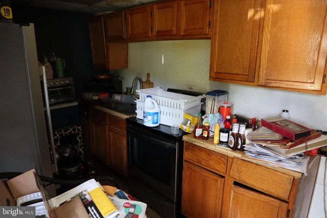 1219 W 7TH ST, Chester, PA 19013