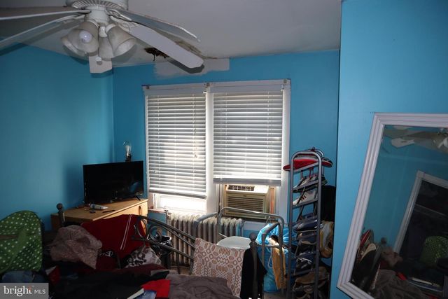 1219 W 7TH ST, Chester, PA 19013
