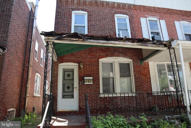 1219 W 7TH ST, Chester, PA 19013
