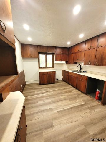 705 D Avenue, Plattsmouth, NE 68048