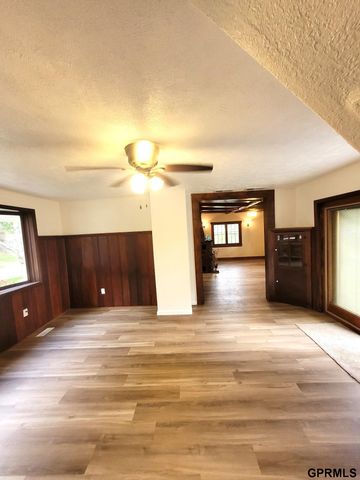 705 D Avenue, Plattsmouth, NE 68048