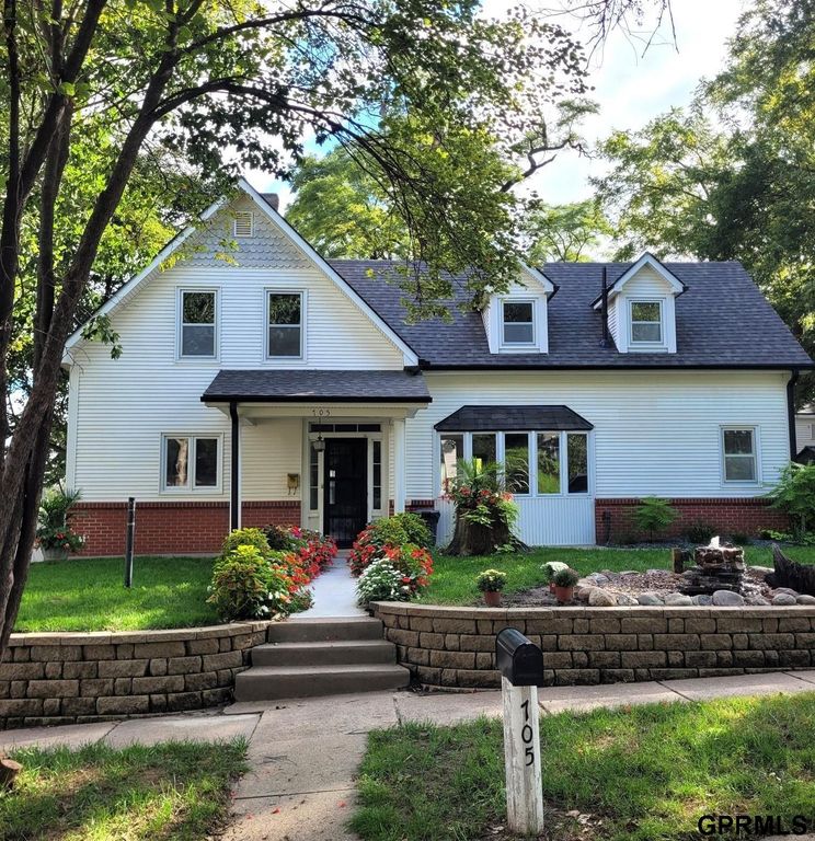 705 D Avenue, Plattsmouth, NE 68048