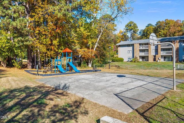 1130 Schaub Drive J, Raleigh, NC 27606