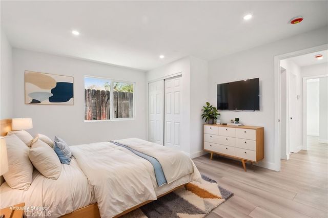 11034 Scoville, Sunland, CA 91040