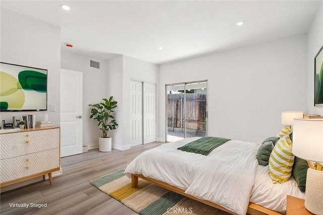 11034 Scoville, Sunland, CA 91040