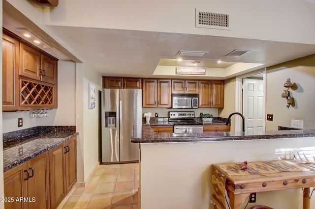 2210 E FORGE Avenue, Mesa, AZ 85204