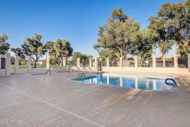 2210 E FORGE Avenue, Mesa, AZ 85204