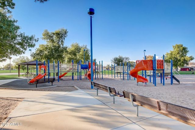 2210 E FORGE Avenue, Mesa, AZ 85204