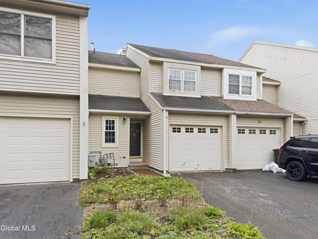 39 Wilan Lane, Albany, NY 12203