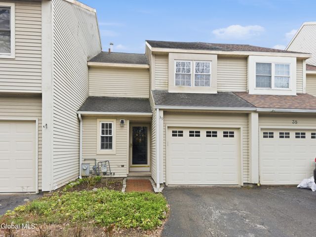 39 Wilan Lane, Albany, NY 12203