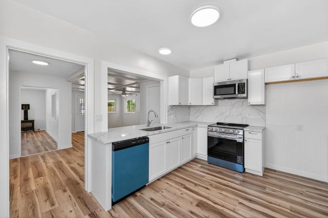 5732 S Peach Avenue, Fresno, CA 93725