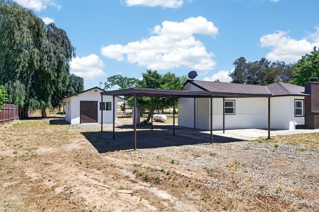 5732 S Peach Avenue, Fresno, CA 93725
