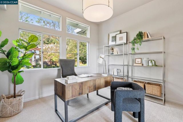 905 Dana Highlands Ct, Lafayette, CA 94549