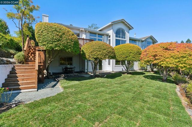 905 Dana Highlands Ct, Lafayette, CA 94549