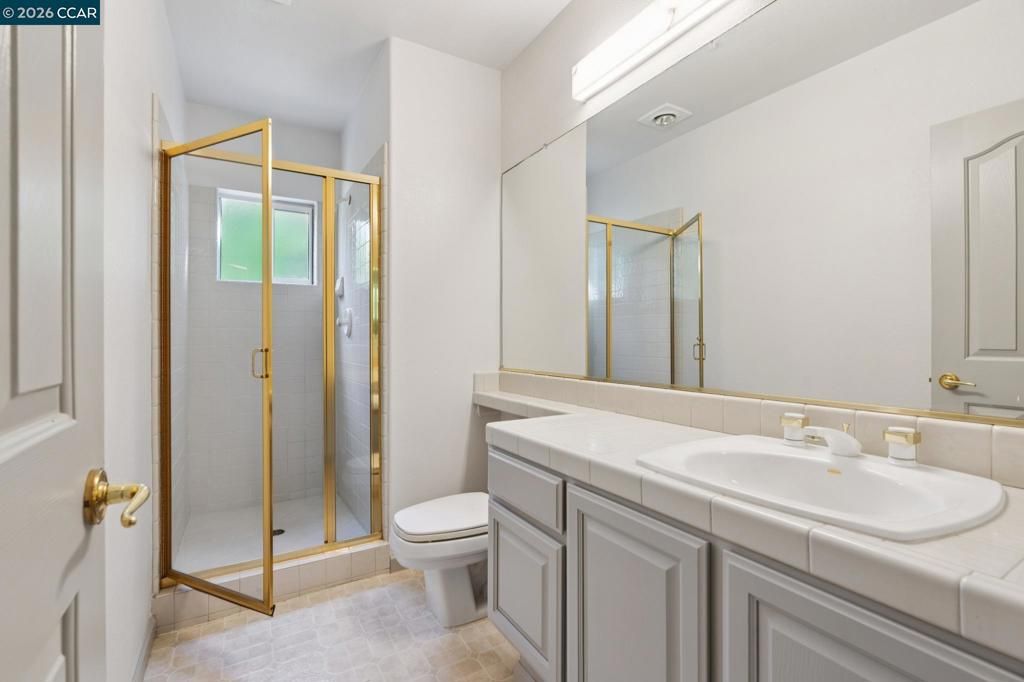 Image 39 of property listing at 905 Dana Highlands Ct, Lafayette, CA 94549