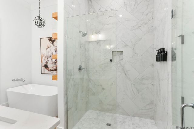 3305 Pointe-marie Dr, Baton Rouge, LA 70820