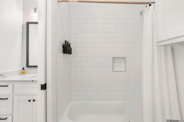 3305 Pointe-marie Dr, Baton Rouge, LA 70820