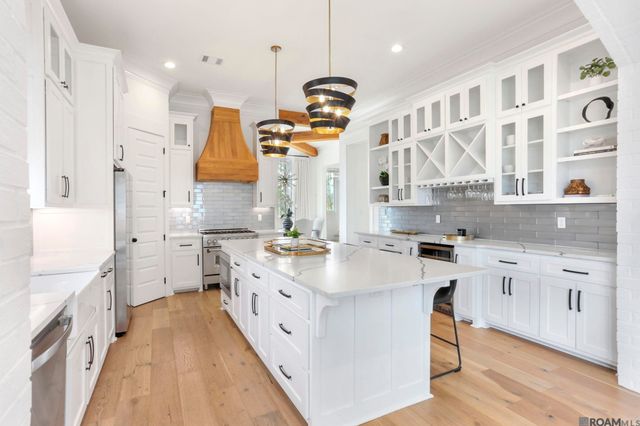 3305 Pointe-marie Dr, Baton Rouge, LA 70820