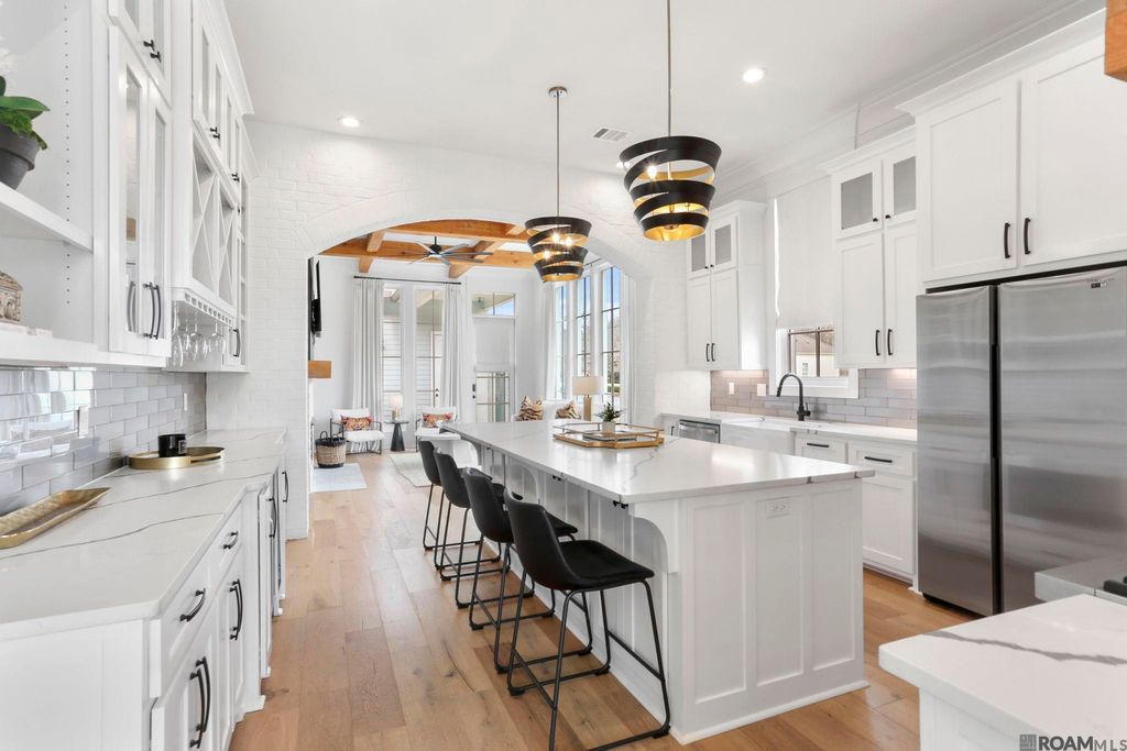 3305 Pointe-marie Dr, Baton Rouge, LA 70820