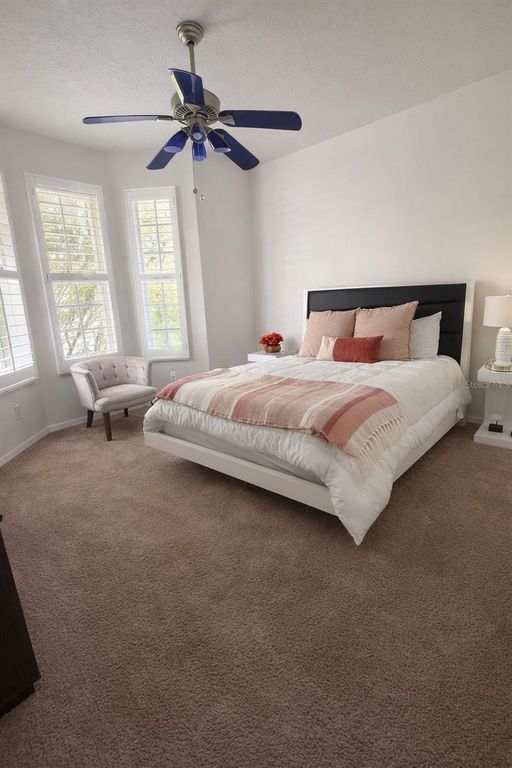 Image 18 of property listing at 9107 PHILLIPS GROVE TERRACE, Orlando, FL 32836