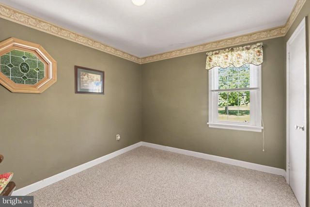 154 W I ST, Carlisle, PA 17013