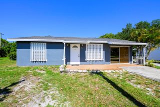 280 NW Airoso Boulevard, Port St Lucie, FL 34983