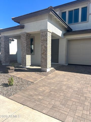 817 W Sparrow Drive, Queen Creek, AZ 85140