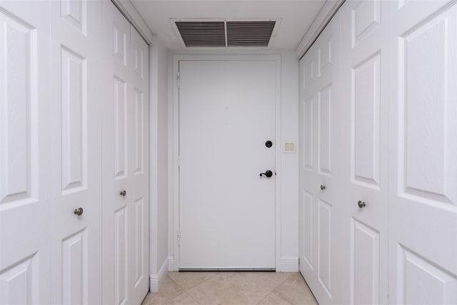 2500 NE 48th Lane 609, Fort Lauderdale, FL 33308