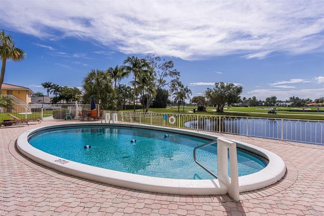 2500 NE 48th Lane 609, Fort Lauderdale, FL 33308