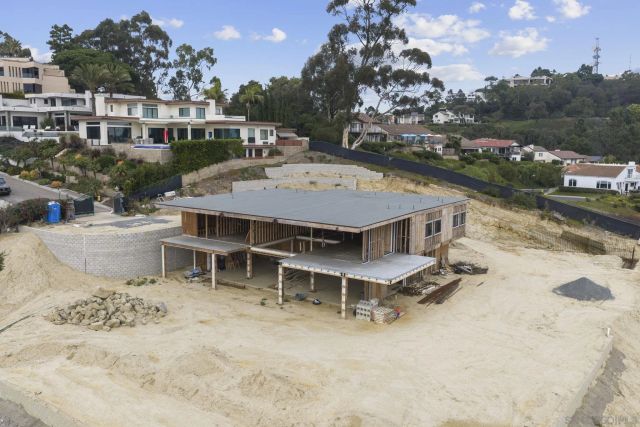 7111 Encelia, La Jolla, CA 92037