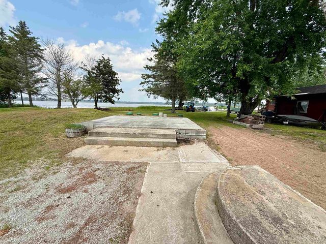 7952 Garth Point 25.25 Lane, Rapid River, MI 49878