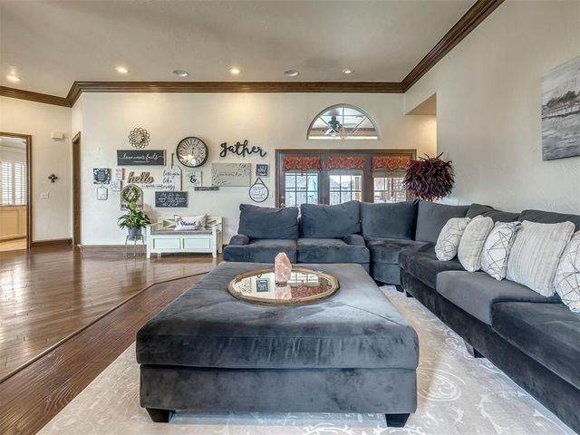 12513 Lorien Way, Oklahoma City, OK 73170