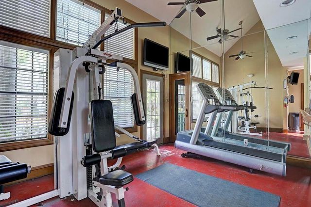 2300 Old Spanish Trail 2129, Houston, TX 77054