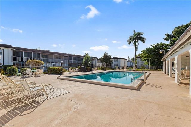 2828 Jackson ST # D8, Fort Myers, FL 33901