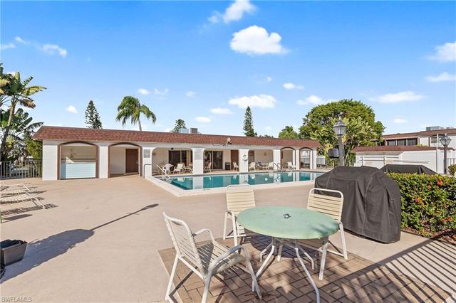 2828 Jackson ST # D8, Fort Myers, FL 33901